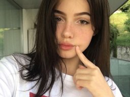 beautiful-students-260924-260924-089