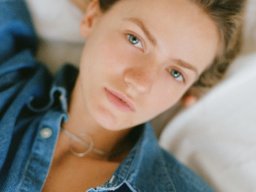 beautiful-students-260924-260924-090