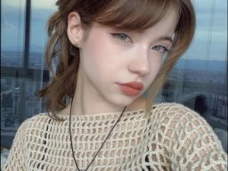 beautiful-students-260924-260924-090