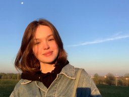 beautiful-students-260924-260924-090