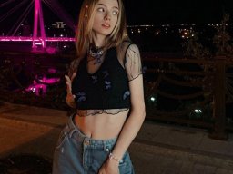 beautiful-students-260924-260924-090