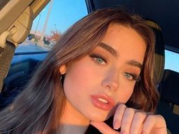 beautiful-students-260924-260924-090