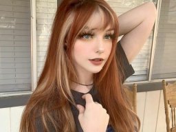 beautiful-students-260924-260924-090