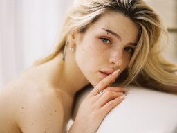beautiful-students-260924-260924-090