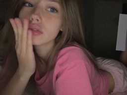 beautiful-students-260924-260924-090