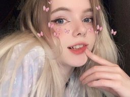 beautiful-students-260924-260924-090