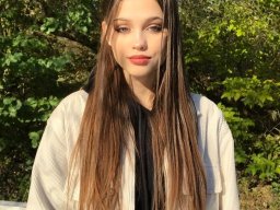 beautiful-students-260924-260924-090