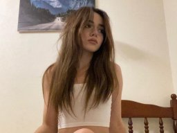 beautiful-students-260924-260924-090
