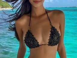 beautiful-students-260924-260924-090