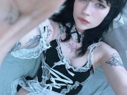 beautiful-students-260924-260924-090