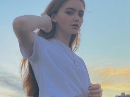 beautiful-students-260924-260924-090