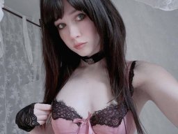 beautiful-students-260924-260924-091
