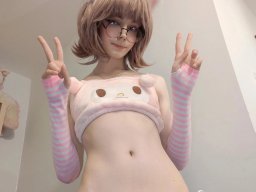 beautiful-students-260924-260924-091