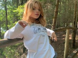 beautiful-students-260924-260924-091