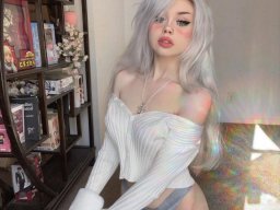 beautiful-students-260924-260924-091