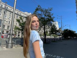 beautiful-students-260924-260924-091