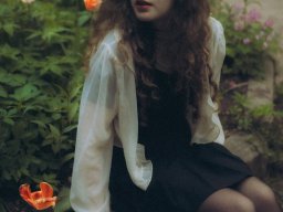 beautiful-students-260924-260924-091