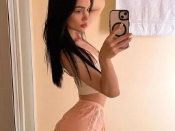 beautiful-students-260924-260924-091