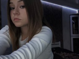 beautiful-students-260924-260924-091