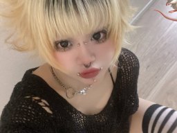 beautiful-students-260924-260924-091