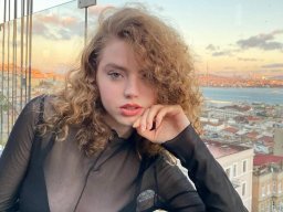 beautiful-students-260924-260924-092