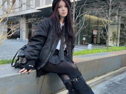 beautiful-students-260924-260924-092
