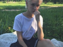 beautiful-students-260924-260924-092