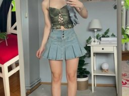 beautiful-students-260924-260924-092
