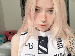 beautiful-students-260924-260924-092