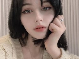 beautiful-students-260924-260924-092