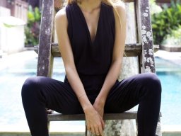 beautiful-students-260924-260924-092