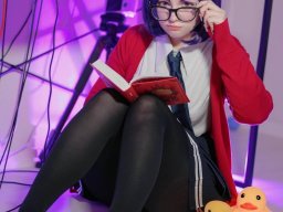 beautiful-students-260924-260924-092