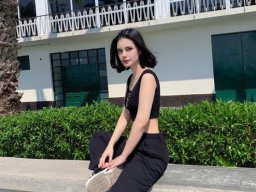 beautiful-students-260924-260924-092