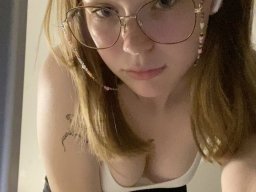 beautiful-students-260924-260924-092