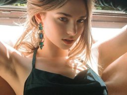 beautiful-students-260924-260924-092