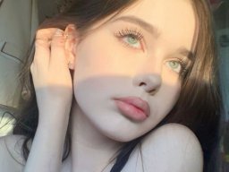 beautiful-students-260924-260924-092