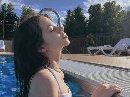 beautiful-students-260924-260924-092