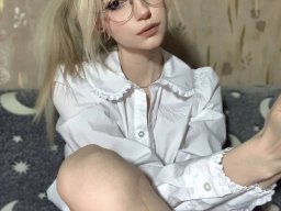beautiful-students-260924-260924-093