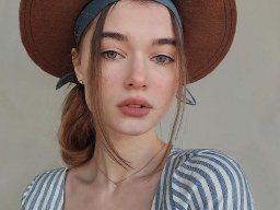 beautiful-students-260924-260924-093