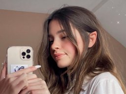 beautiful-students-260924-260924-093