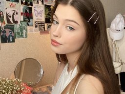 beautiful-students-260924-260924-093