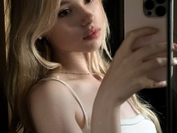 beautiful-students-260924-260924-093