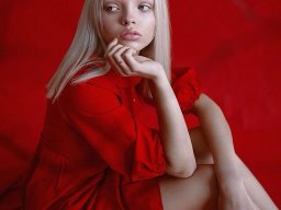 beautiful-students-260924-260924-093