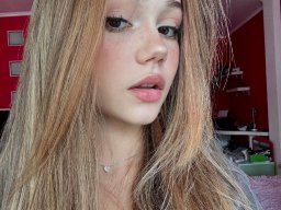 beautiful-students-260924-260924-093