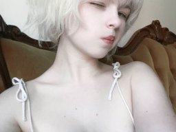 beautiful-students-260924-260924-093
