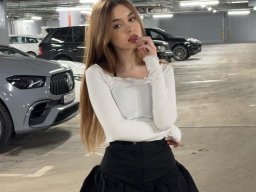beautiful-students-260924-260924-093