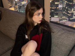 beautiful-students-260924-260924-093
