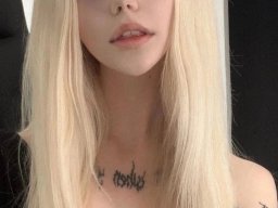 beautiful-students-260924-260924-094