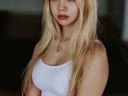 beautiful-students-260924-260924-094