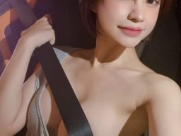 beautiful-students-260924-260924-094